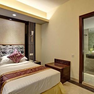 Standard Room with 1 Single Bed